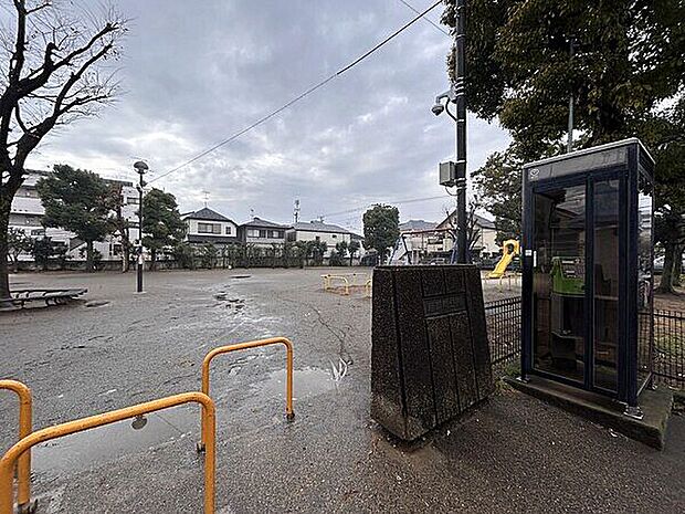 新田南公園まで822m