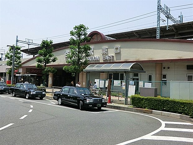 東武鉄道「谷塚」駅まで880m