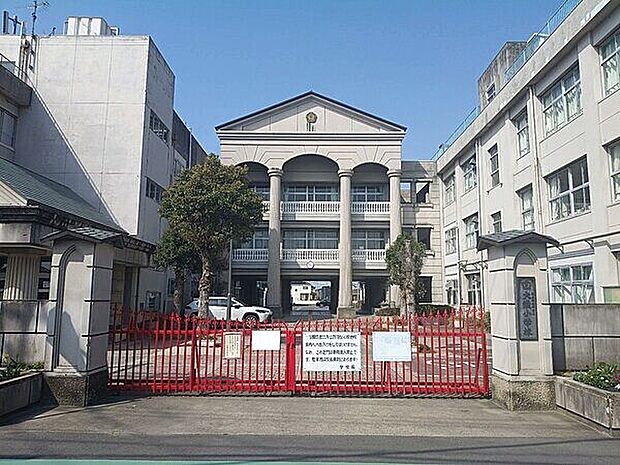 越谷市立大袋小学校まで359m