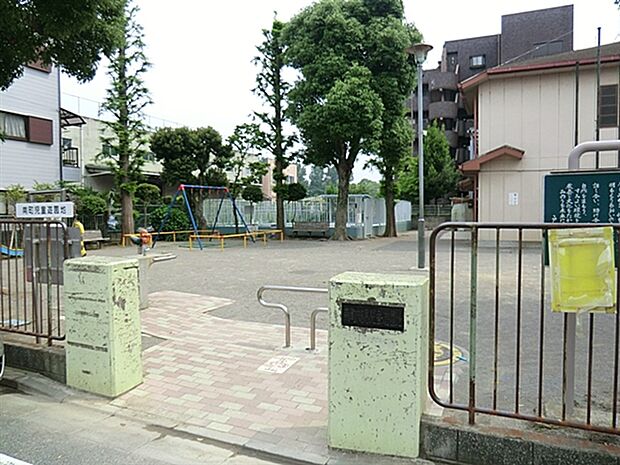南町児童遊園地まで295m