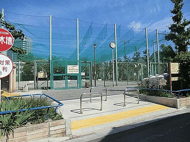 荏原町公園まで769m