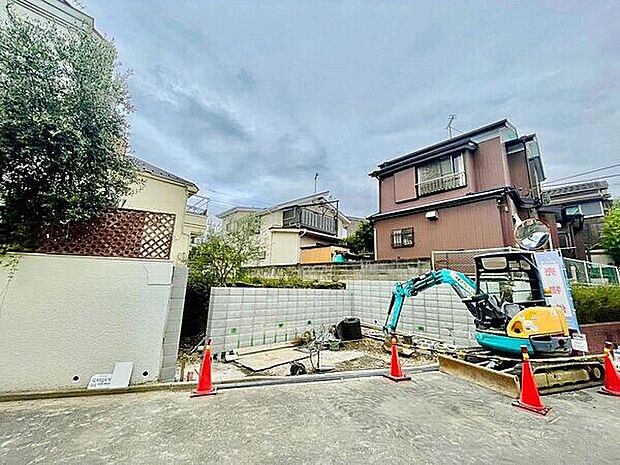 現地（土地）