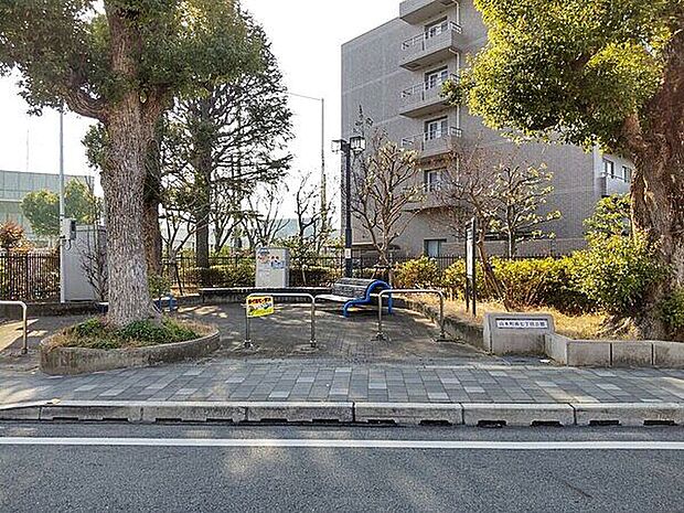 山本町南七丁目公園まで723m