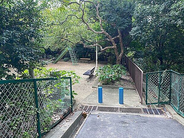 滝山北公園まで765m