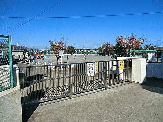 横浜市立鴨志田第一小学校まで430m