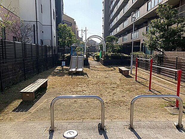 小規模公園279まで380m
