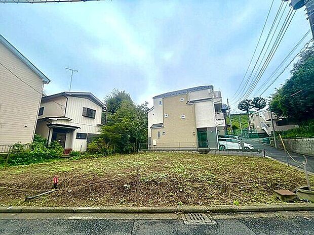 現地（土地）