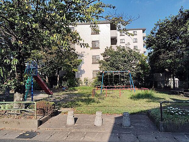 道場北2丁目公園まで562m