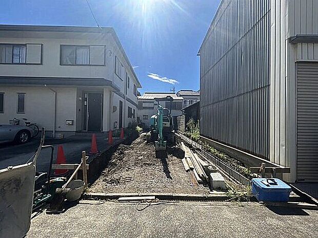 現地（土地）