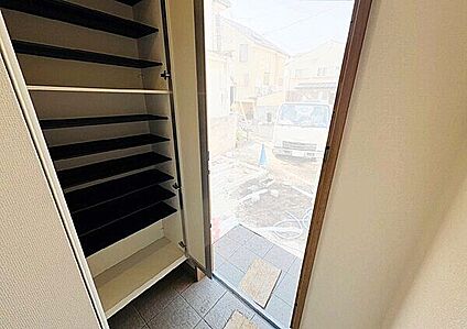 玄関・エントランス