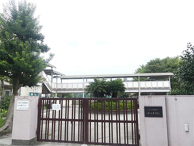 名古屋市立船方小学校(約687m)