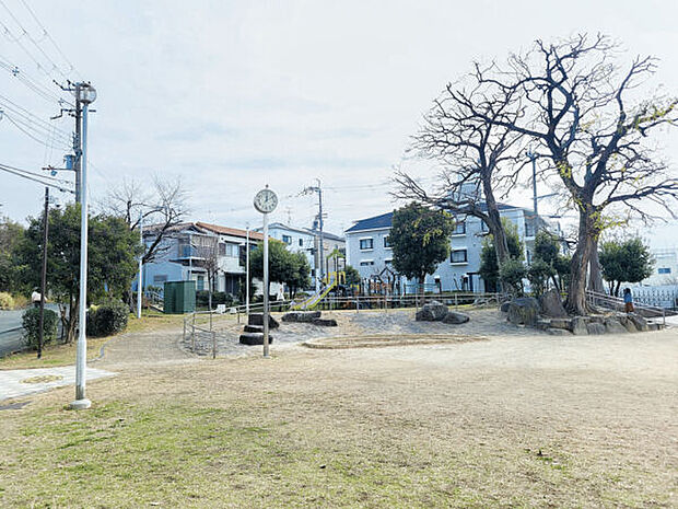 山ノ上公園(約152m)