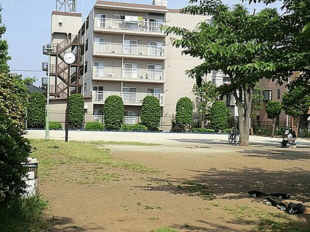 青三公園(約1,205m)