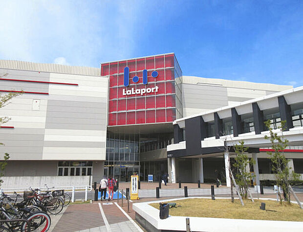 ららぽーと名古屋みなとアクルス（約1,742m）