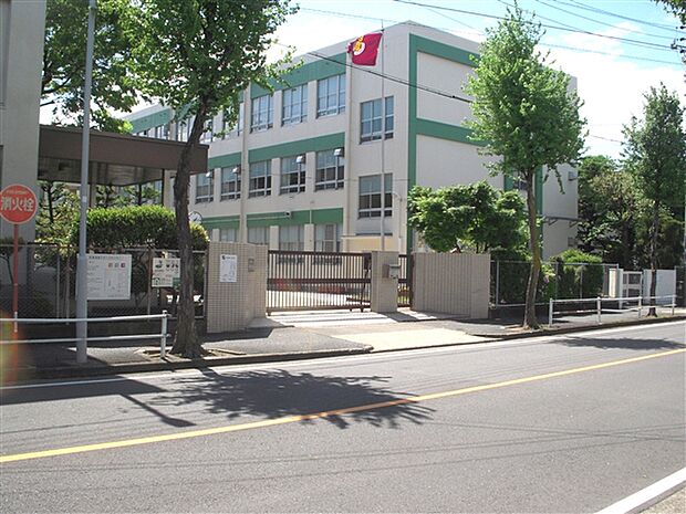 名古屋市立明豊中学校（約707m）