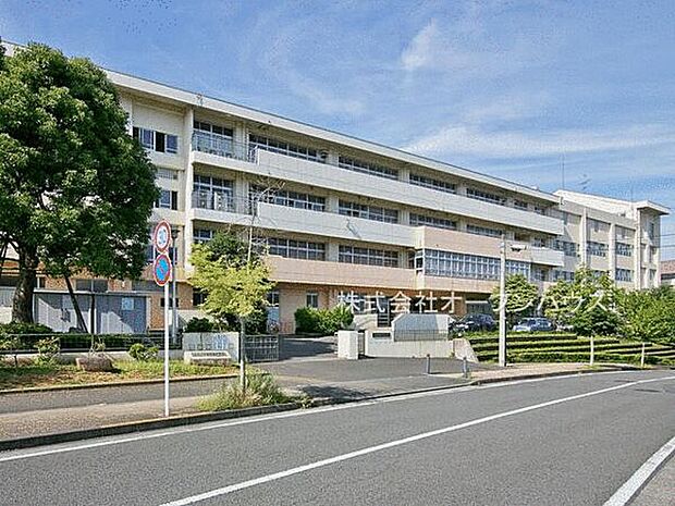 横浜市立十日市場中学校（約2,382m）