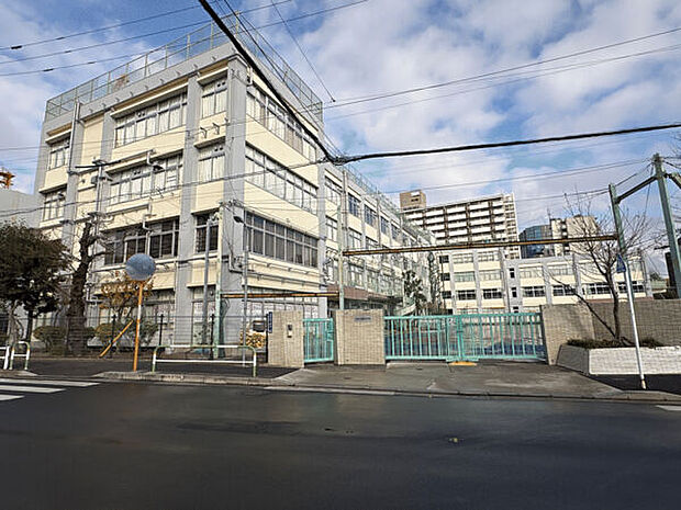 北区立堀船中学校（約523m）