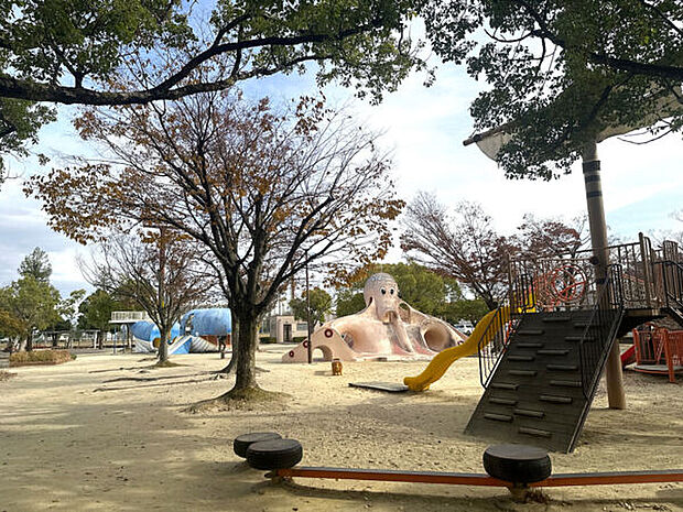 タコ公園（約968m）