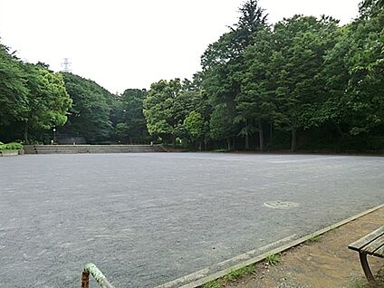 竹山南公園 955m