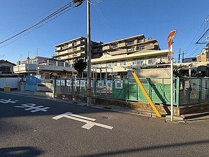 南浦和保育園 353m
