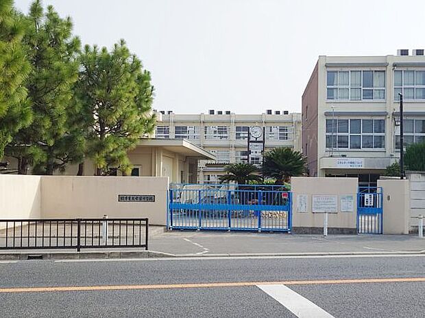 枚方市立中宮中学校(約1,214m)