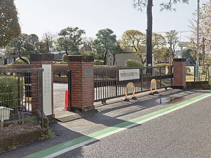 さいたま市立鈴谷小学校 816m