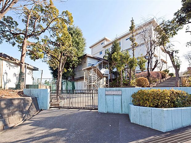 川崎市立菅生中学校（約1,281m）