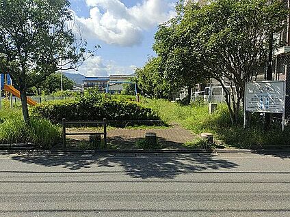 堤南公園 975m