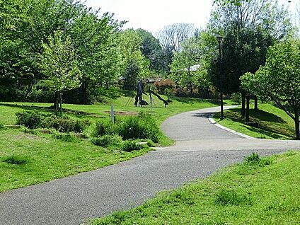 片倉うさぎ山公園 655m