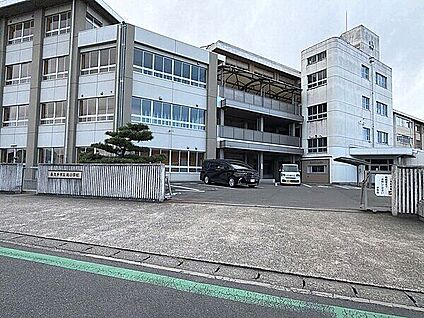長久手市立北小学校 1481m