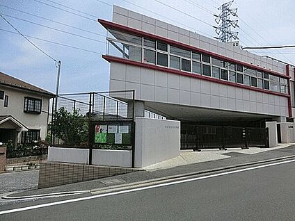 旭はるかぜ保育園 1039m