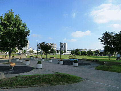 神台公園 349m
