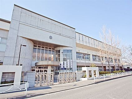 川崎市立宮崎中学校 1303m