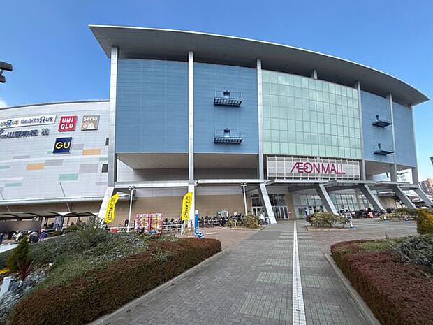 イオンモール鶴見緑地(約1,872m)