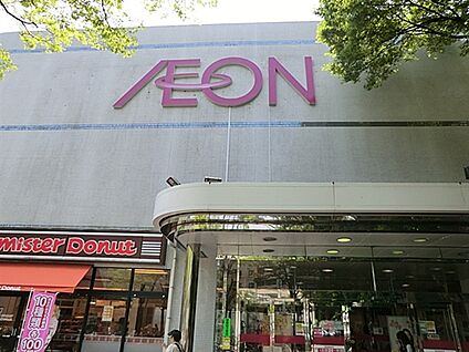 イオン葛西店 813m