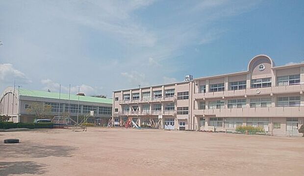 岡崎市立藤川小学校(約1,430m)