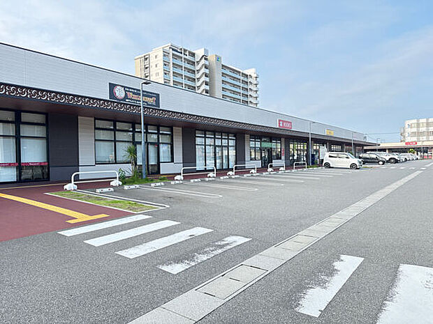 アーバンモール新宮中央（約769m）