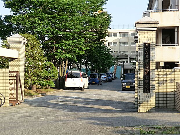 さいたま市立尾間木中学校（約769m）