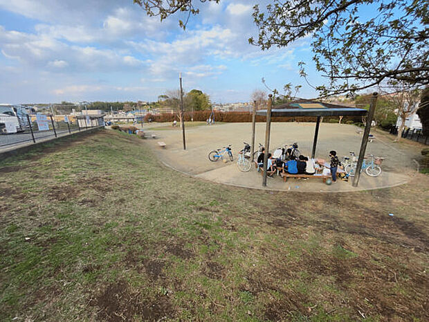 東有馬植木の里公園（約1,471m）