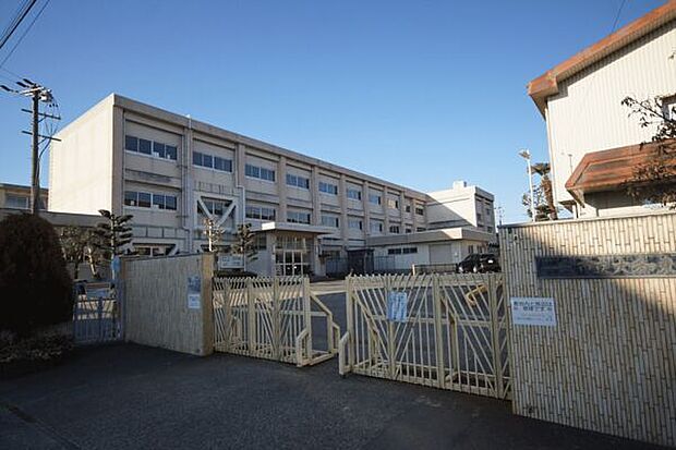 一宮市立大和東小学校（約868m）