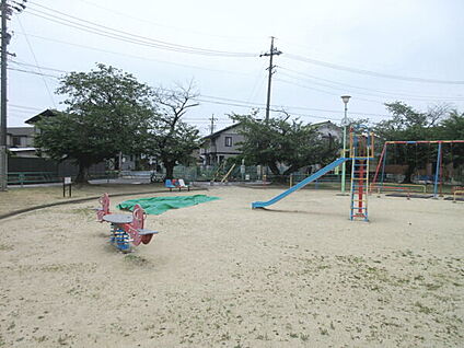 大森保育園（名古屋市守山区） 1227m