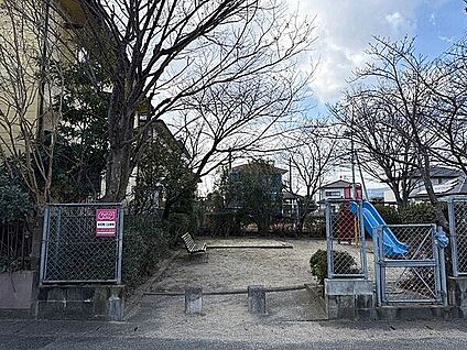 筑紫野市立筑山中学校 1059m