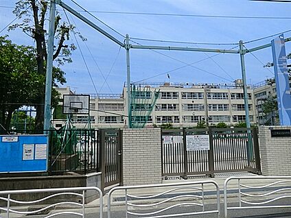 江東区立第五大島小学校 731m