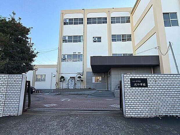 名古屋市立北中学校（約719m）