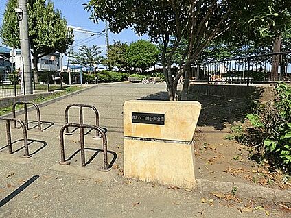 日吉六丁目鏡ヶ淵公園 969m