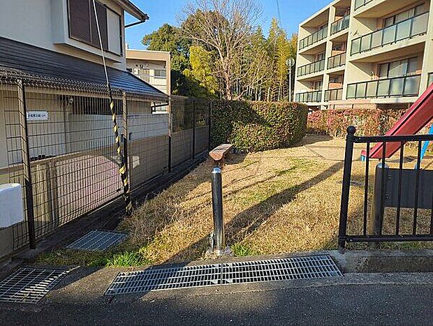 小規模公園324（約555m）