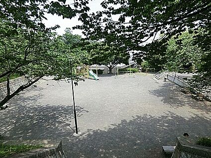 磯子台公園 1466m