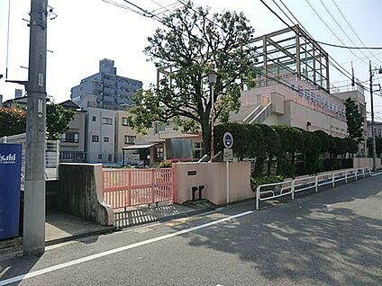 南篠崎保育園 910m