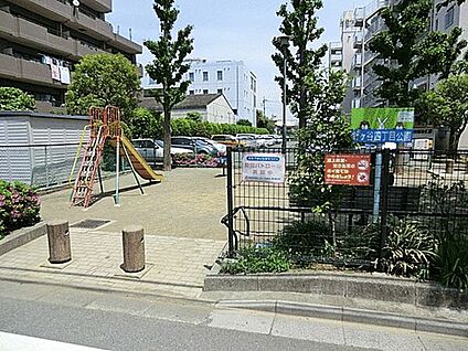 針ヶ谷四丁目公園 1052m