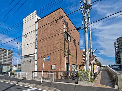 末吉いづみ保育園 711m
